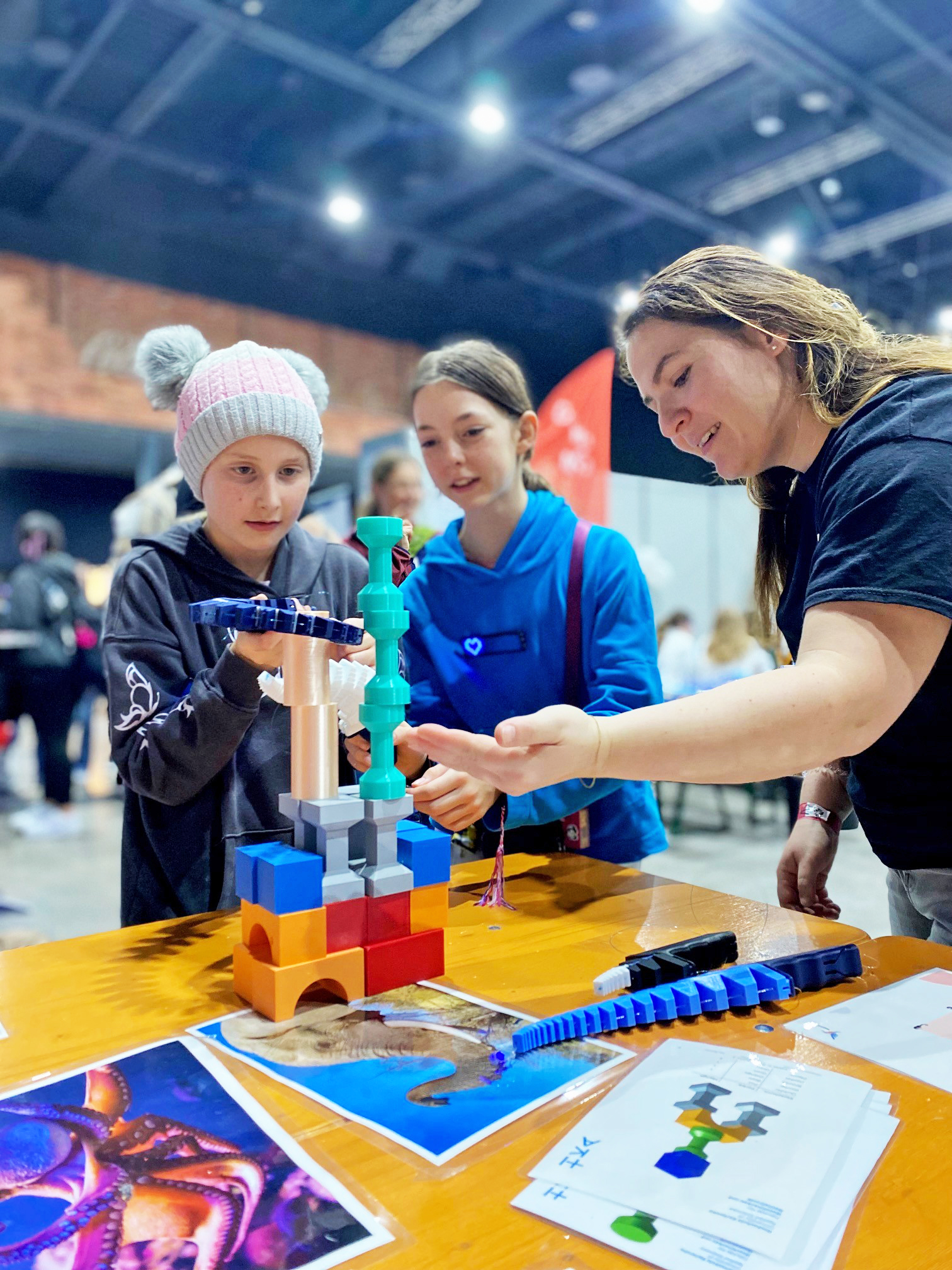 Junge Menschen für MINT begeistern