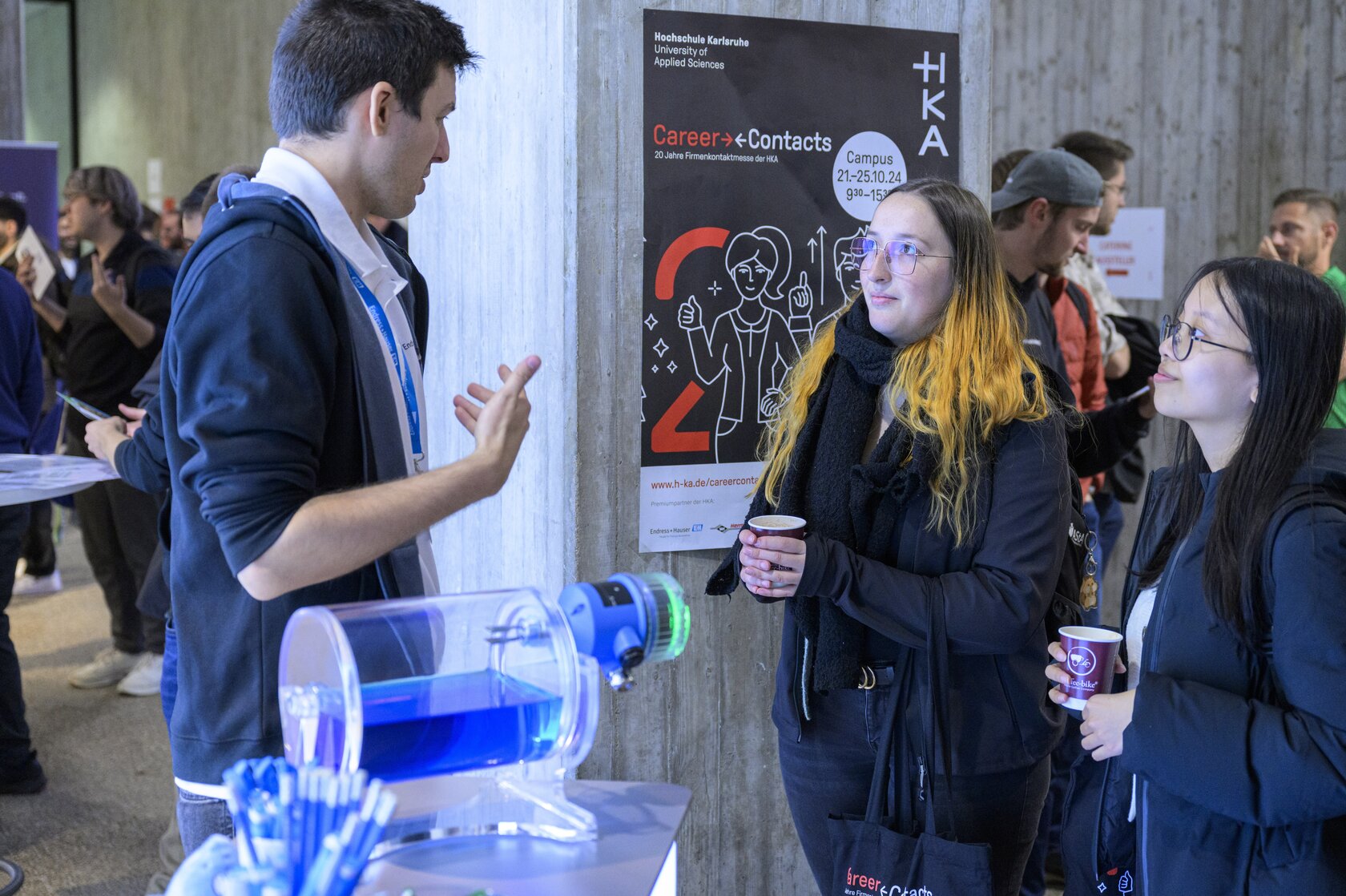 CareerContacts 2025: Vier Tage Karrierechancen an der Hochschule Karlsruhe Die CareerContacts an der Hochschule Karlsruhe ist eine ideale Plattform, um in persönlicher Atmosphäre mit Arbeitgebern ins Gespräch zu kommen