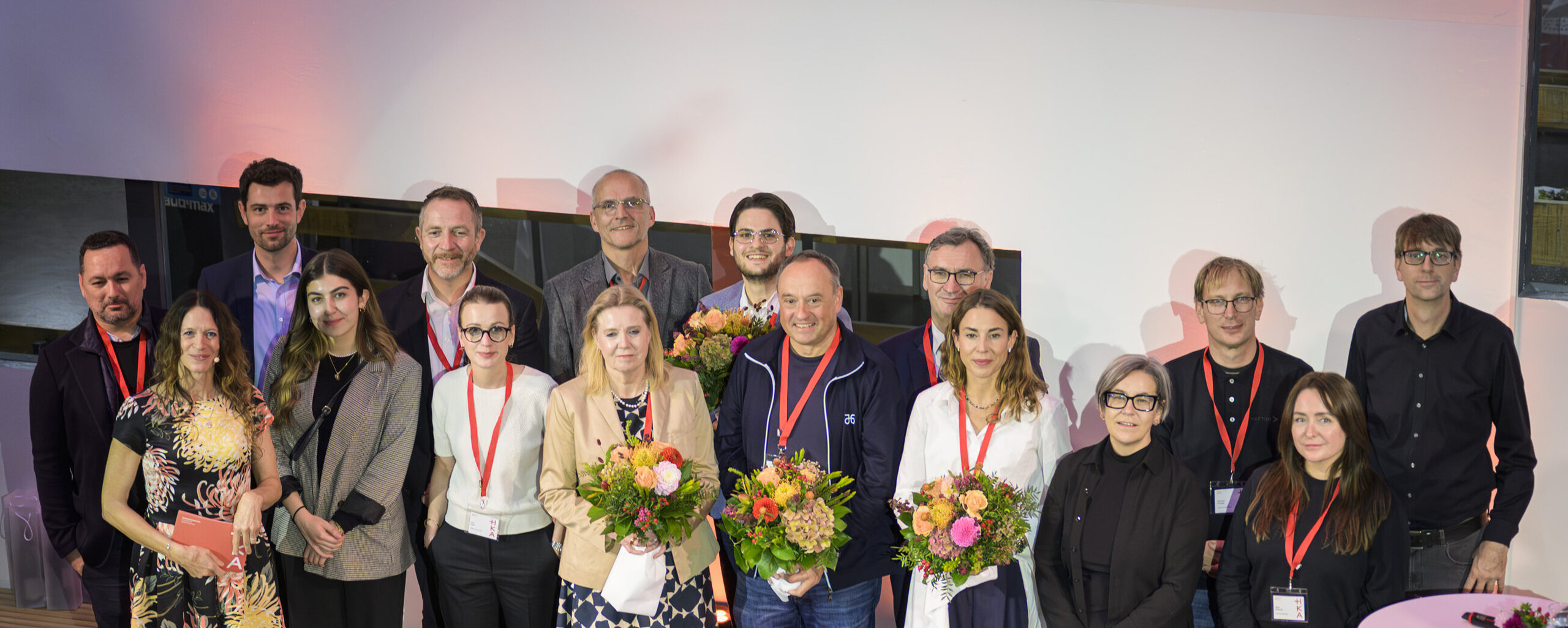 Vertreter*innen langjähriger Fördermittelgeber mit Mitgliedern des HKA-Rektorats