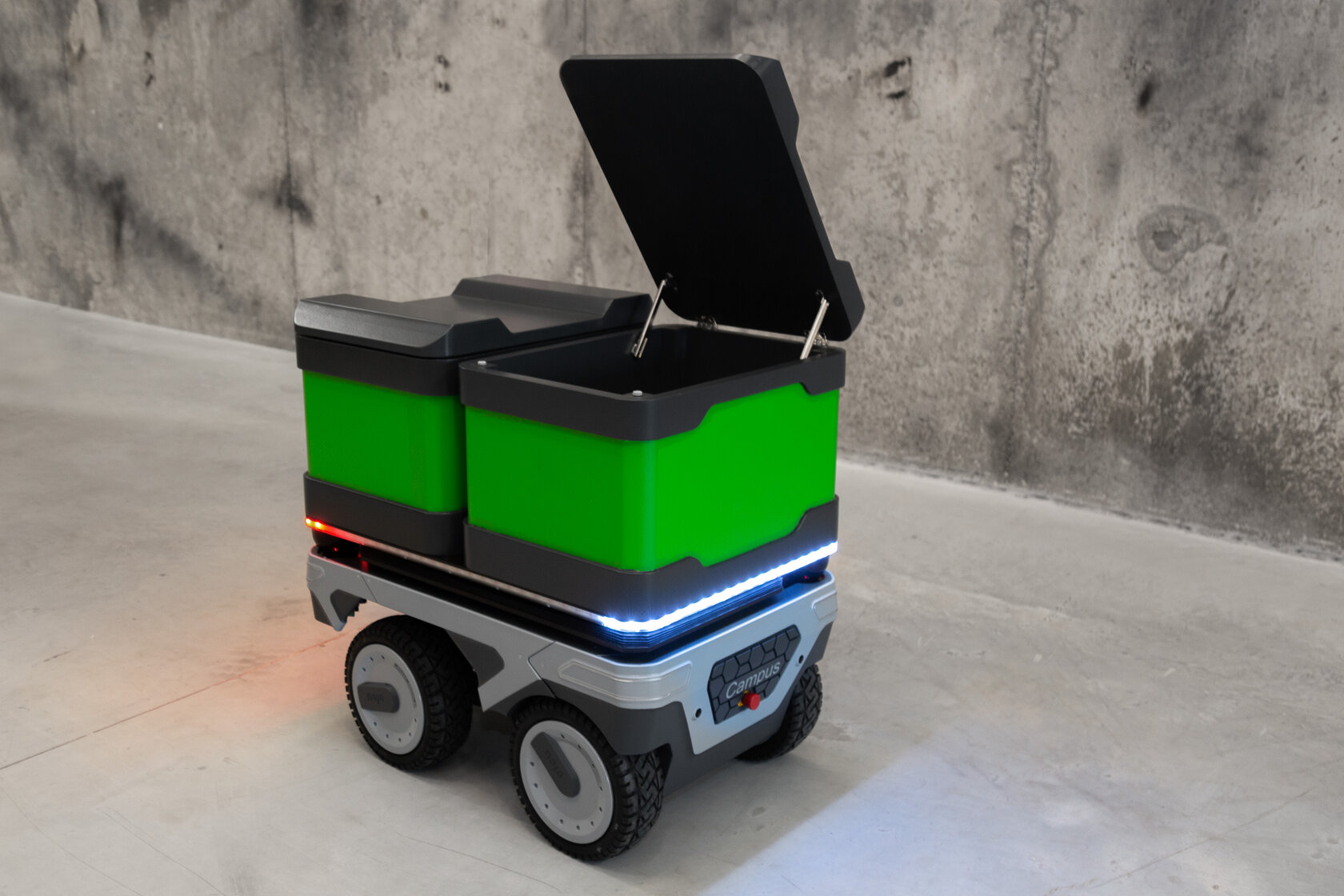 efeuCampus delivery vehicle, photo credit: efeuCampus