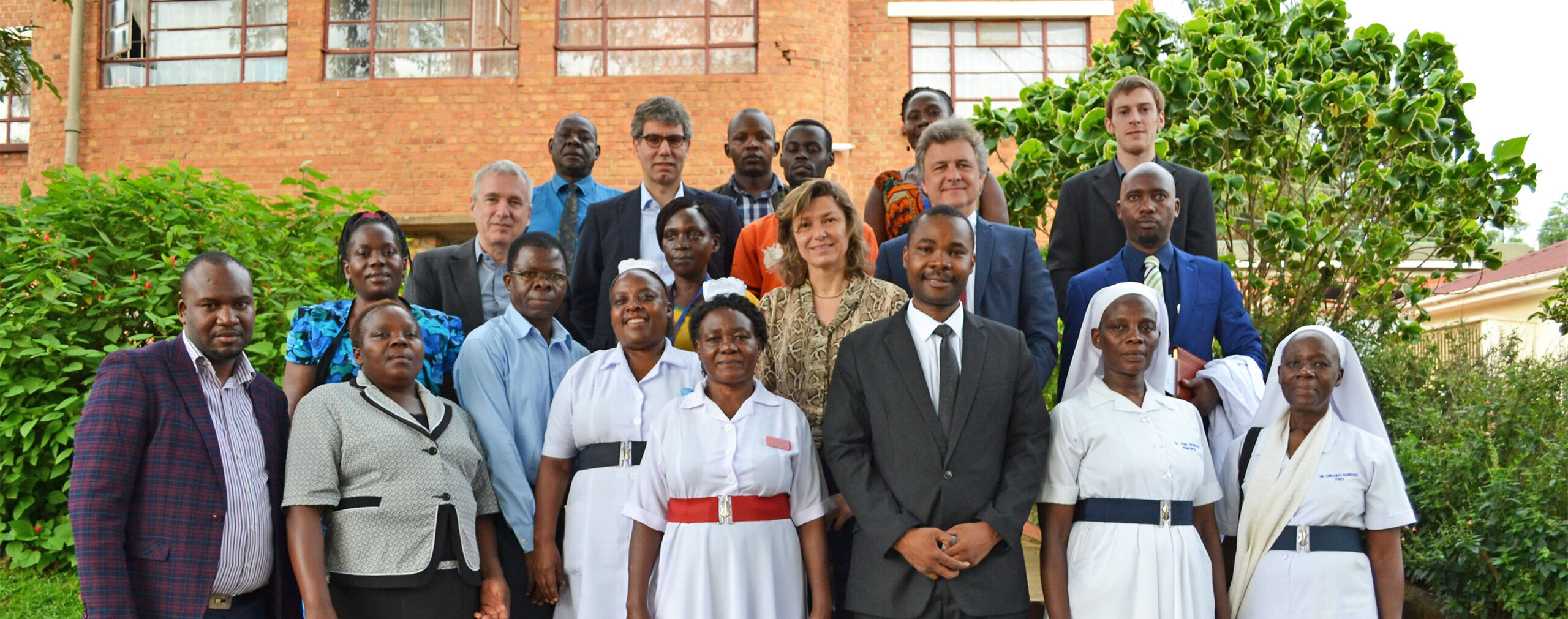 Solarbetriebene Abwasseraufbereitung und -wiederverwendung für Krankenhäuser in Uganda