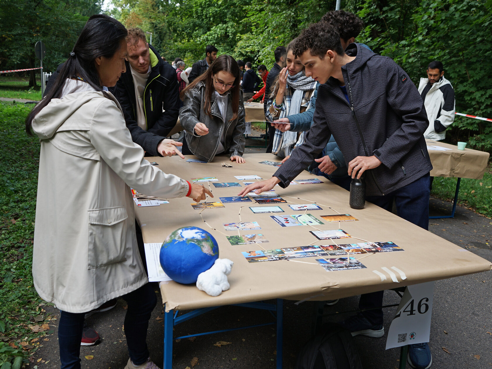 Zeichen für die Bedeutung des Klimawandels: 725 Teilnehmende zählte das TER.R.A Puzzle an der Hochschule Karlsruhe