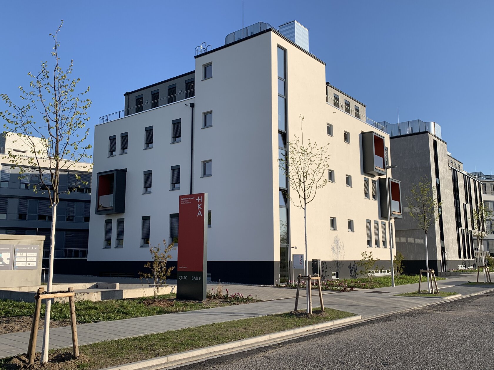 Welcome to the Institute of Applied Research - visit us at our location Campus University 2030+, Technology Park Karlsruhe, Building F Location Technology Park Building TP, Building F