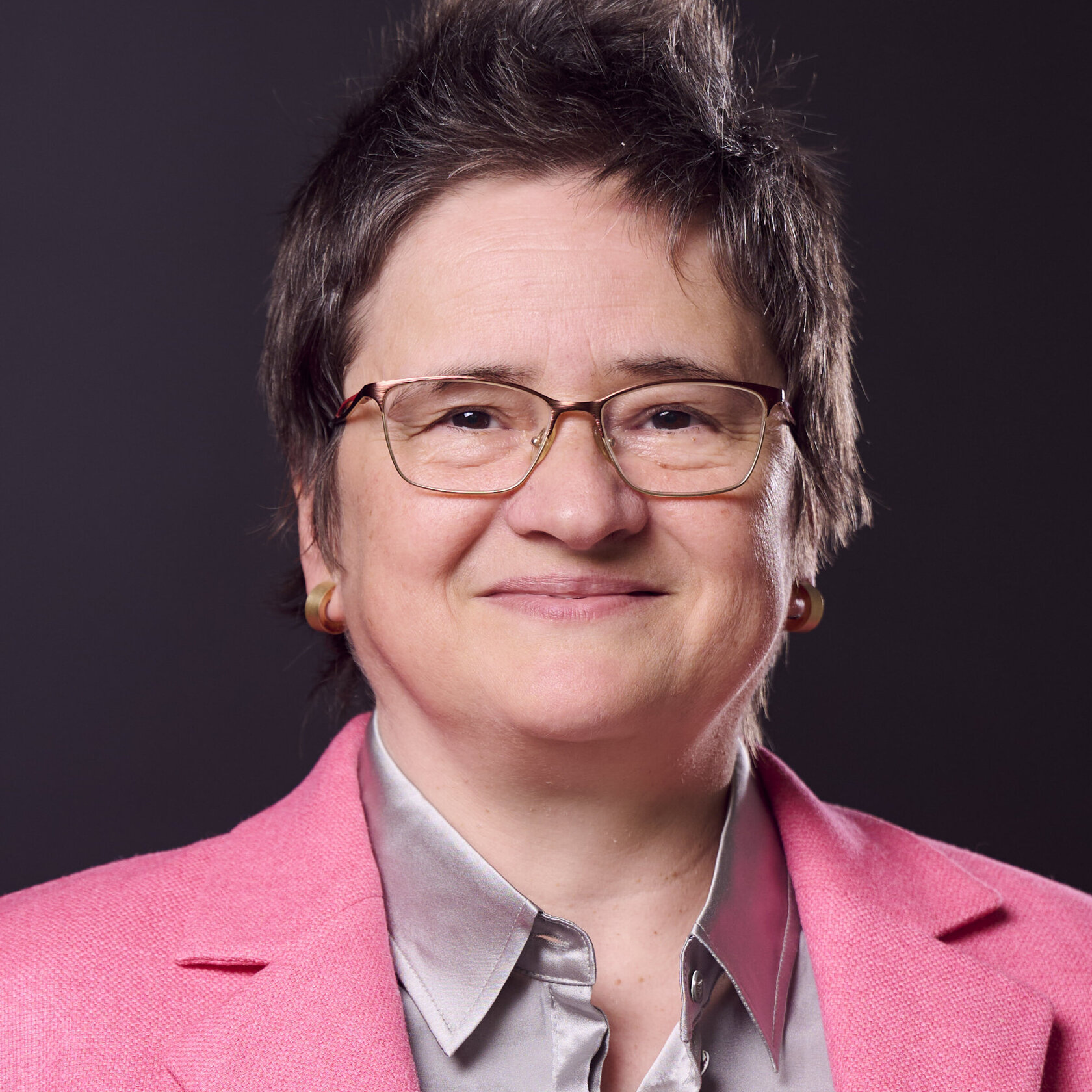 photo of Ms. Neureuther photo of Ms. Neureuther