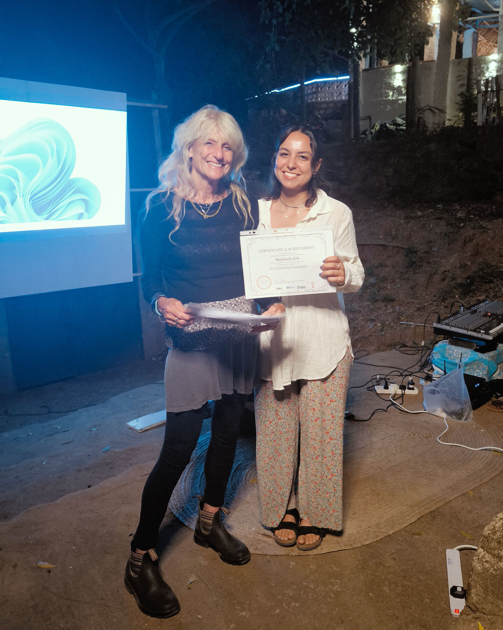 Prof. Sissi Closs with KMM student