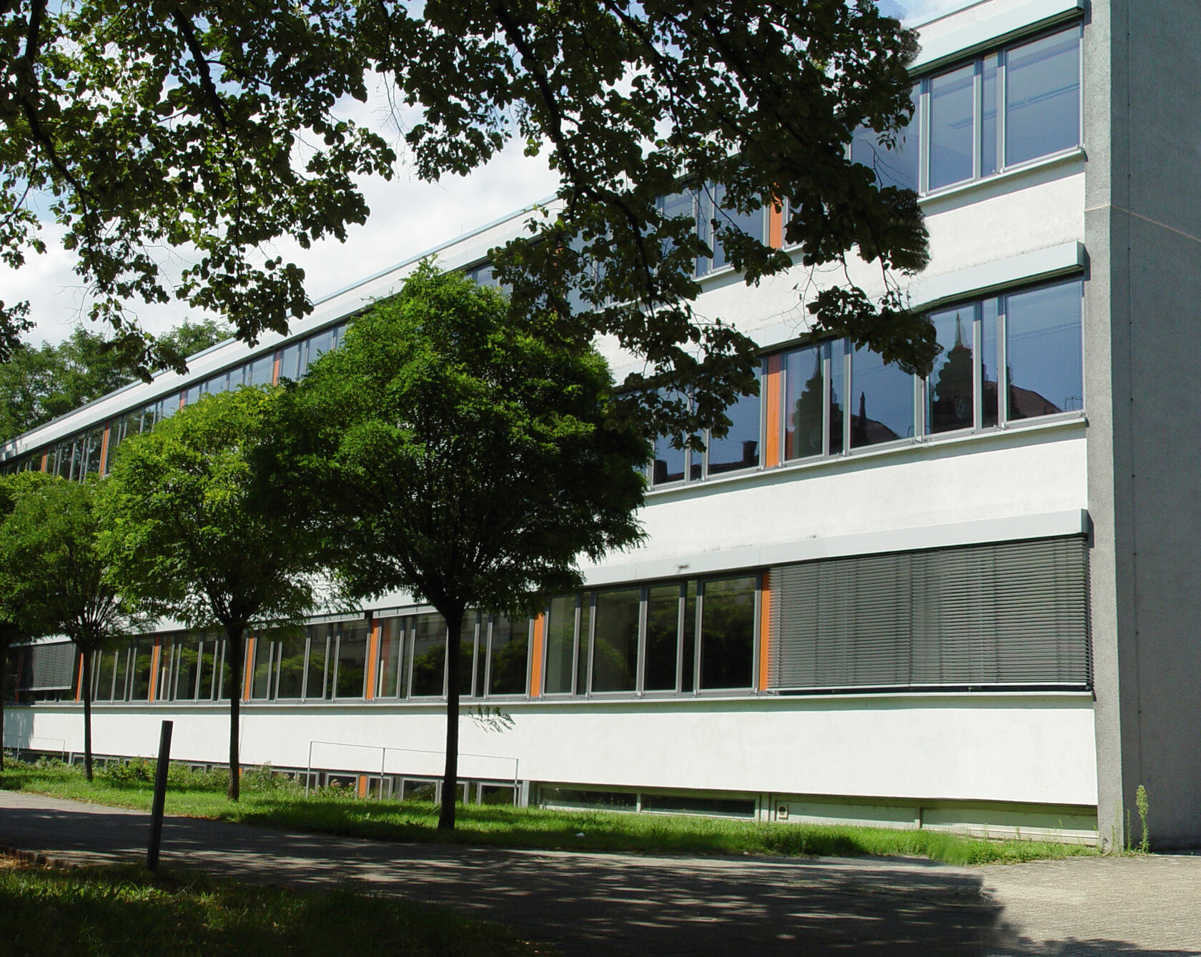 Hochschule Karlsruhe Gebäude der Fakultät für Wirtschaftswissenschaften