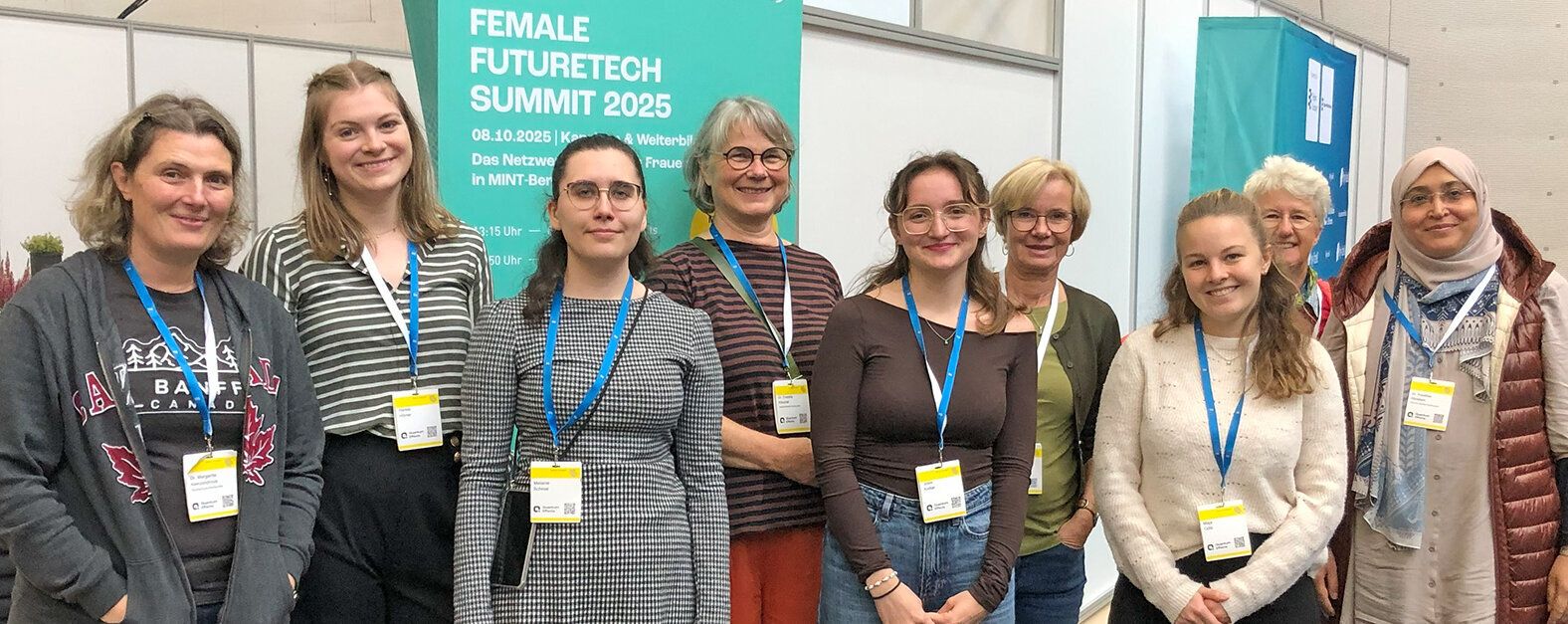 Frauenpower in Technik und Zukunftstechnologien Das Team der Hochschule Karlsruhe (v. l. n. r.): Dr. Margarita Aleksandrova, Hanna Hörner, Melanie Schmal, Dr. Cosima Klischat, Jolee Knittel, Heidi Kurpat, Maja Götz, Simone Brandt, Dr. Kawther Aboalam