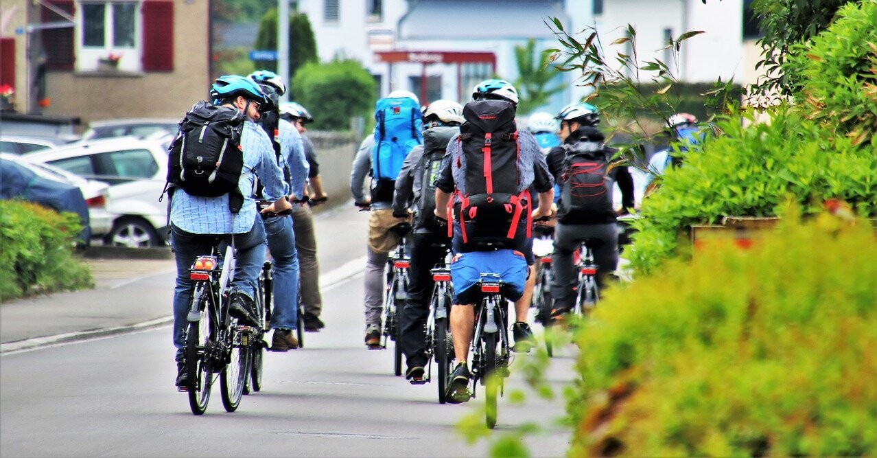Viele Fahrräder unterwegs