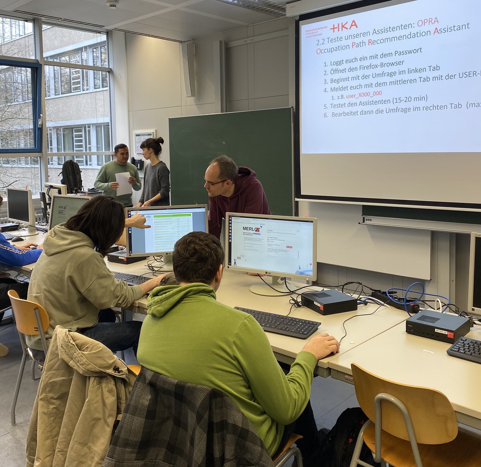 Thorsten Zylowski, employee at IIIX, answers questions about the OPRA training assistant